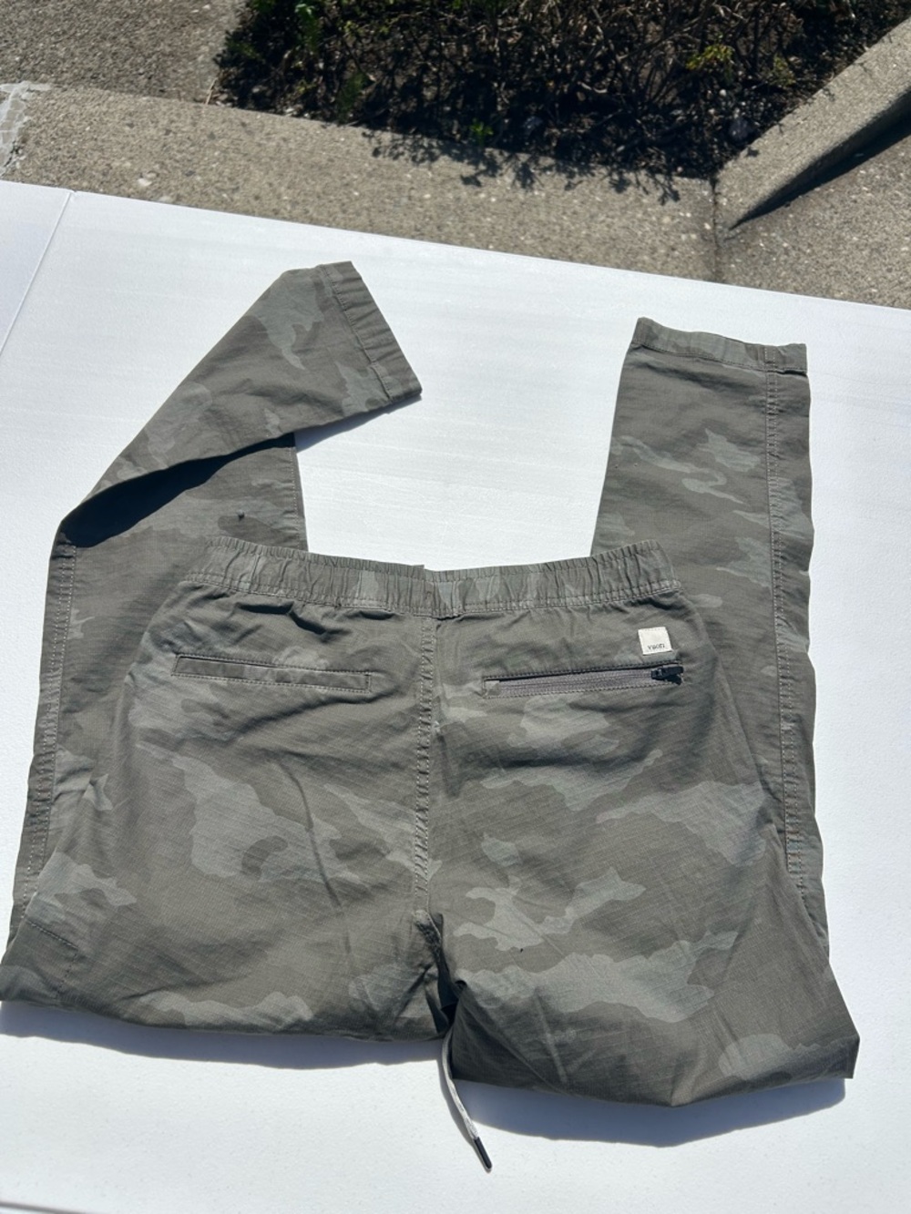 Vuori Olive Camo Cargo Pants - Picture 10 of 10